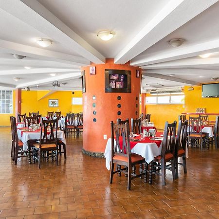 Oyo Hotel Casa Blanca Martinez de la Torre Екстер'єр фото
